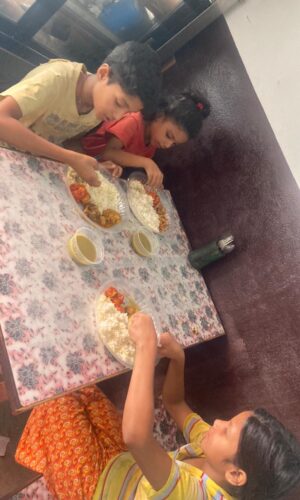 フリーミールの様子 (24)